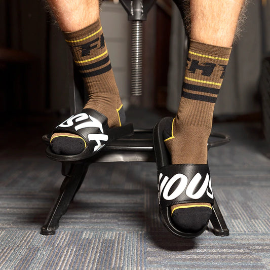 Calcetas Orion, Heather Brown